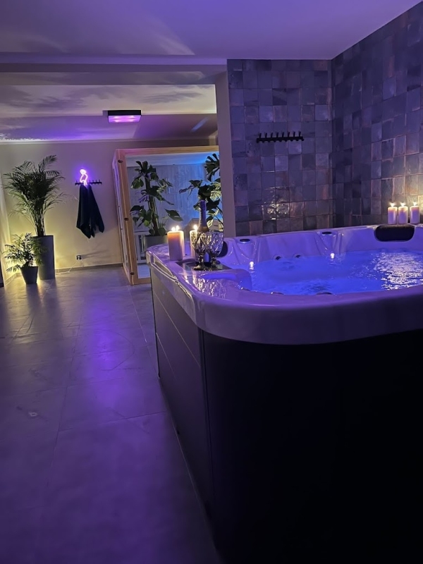 Jacuzzi na Staromiejskiej